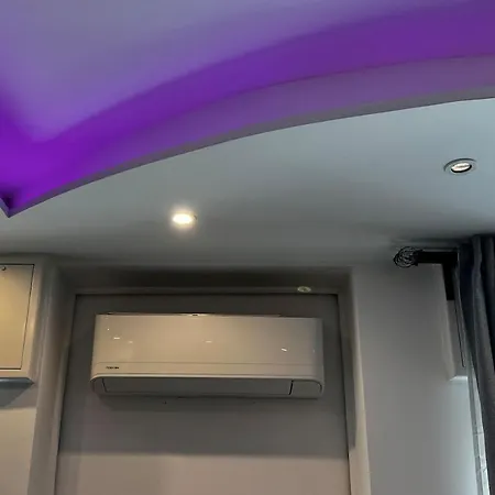 Prestigioso Trilocale Sui Navigli Con A/C & Wi-Fi-2